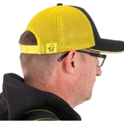BLACK CAT CASQUETTE TRUCKER CAP NOIRE ET JAUNE