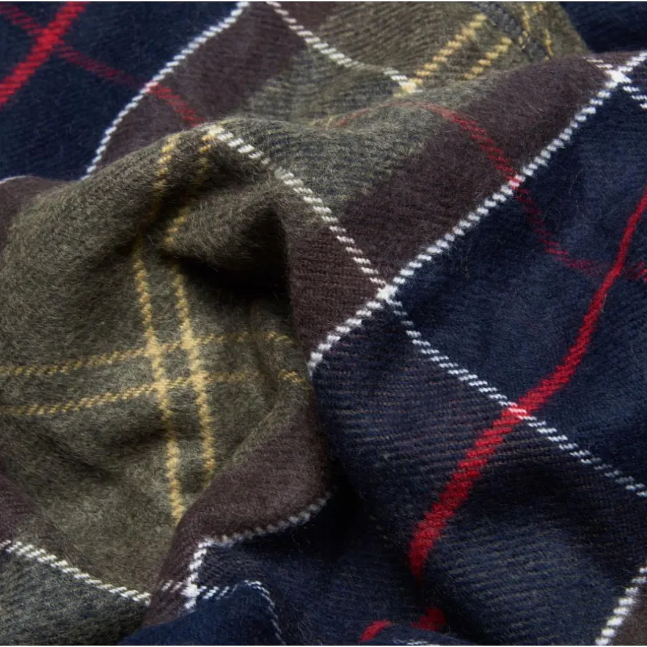 Femme BARBOUR CHALE FEMME STAFFIN TARTAN