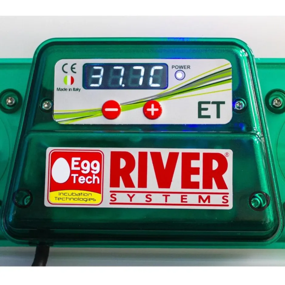 RIVER SYSTEM COUVEUSE 24 OEUFS AUTO